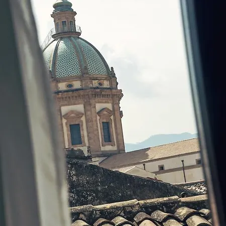 La Terrazza Sul Centro Bed & Breakfast Palermo
